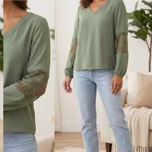 (NWT!) DOKOTOO Olive Green See-Through Sunflower Sleeved Top!